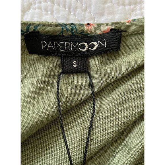 Papermoon Stitch Fix Ellie Green Floral V-Neck Top Size S Cap Sleeve - Picture 5 of 13